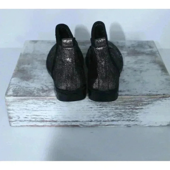 Zara Boots Youth 9.5 Girls Pull On Chelsea Ankle Bootie Glam Silver Faux Leather - Picture 4 of 9